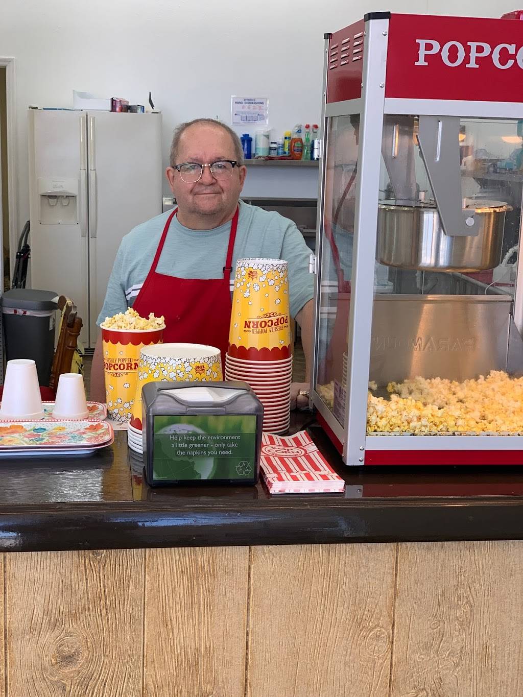 Dales Italian Ice | restaurant | 1100 Smithville Hwy Suite 126, McMinnville, TN 37110, USA | 9313490409 OR +1 931-349-0409