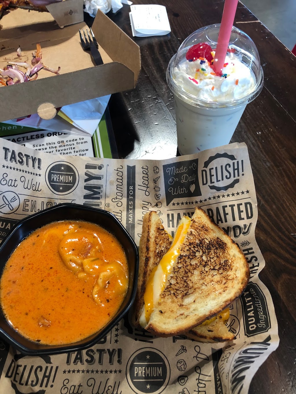 Butterfields Bakery & Market | restaurant | 8750 Penrose Ln, Lenexa, KS 66219, USA | 9136674939 OR +1 913-667-4939