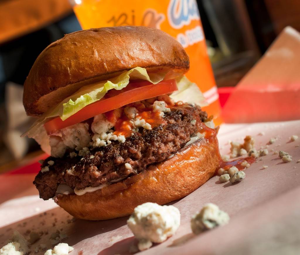 Big Als Burgers and Dogs | restaurant | 140 W Mountain Ave, Fort Collins, CO 80524, USA | 9702329815 OR +1 970-232-9815