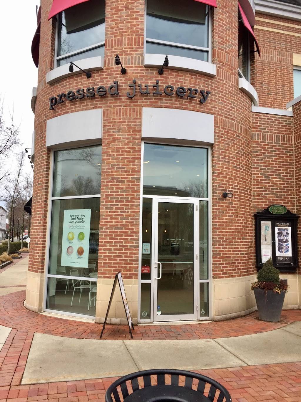 Pressed Juicery | restaurant | 180 Linden St Suite 170, Wellesley, MA 02481, USA | 7812351140 OR +1 781-235-1140