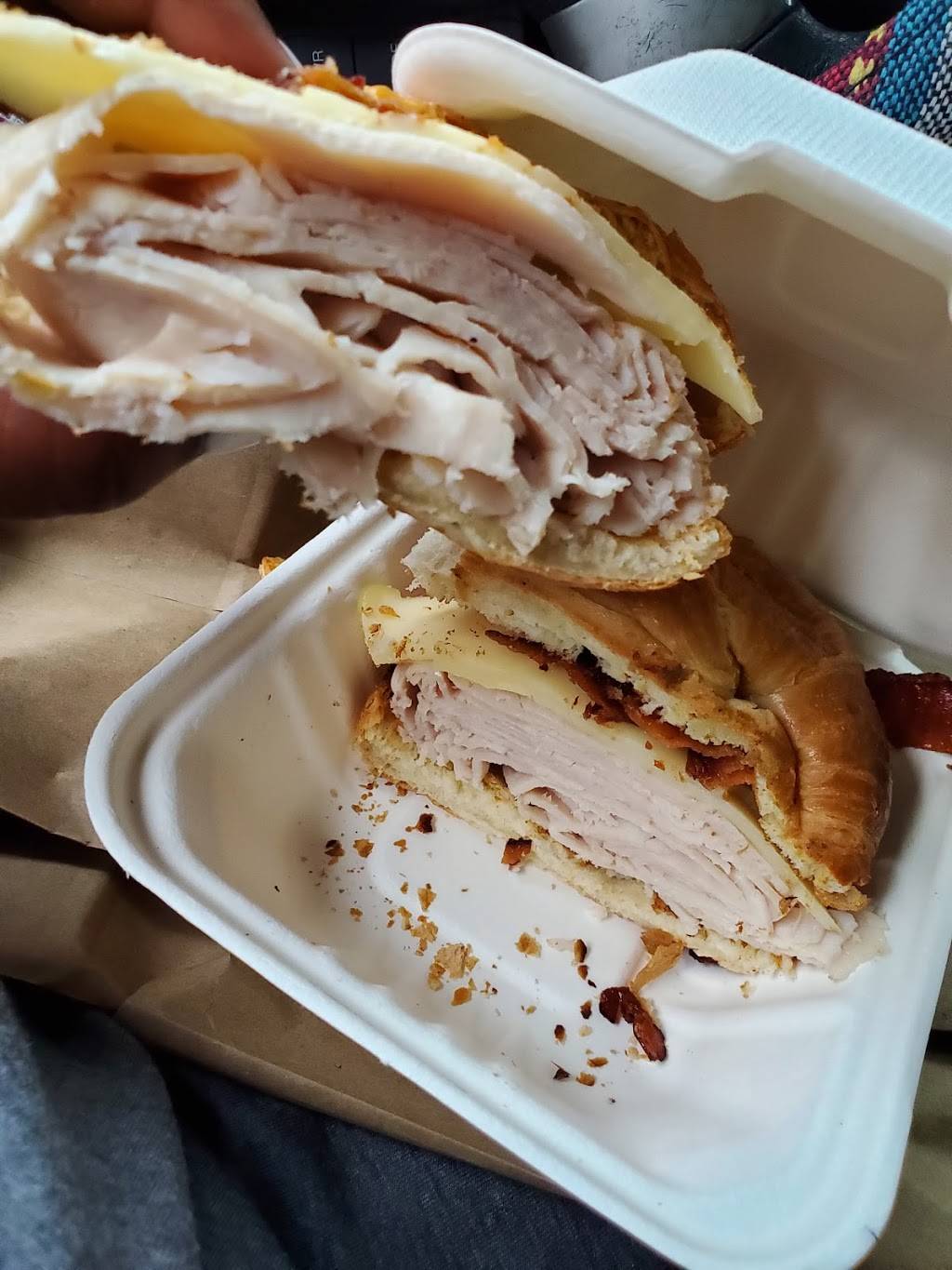 Jasons Deli | restaurant | 318 Mall Blvd, Savannah, GA 31406, USA | 9123557955 OR +1 912-355-7955