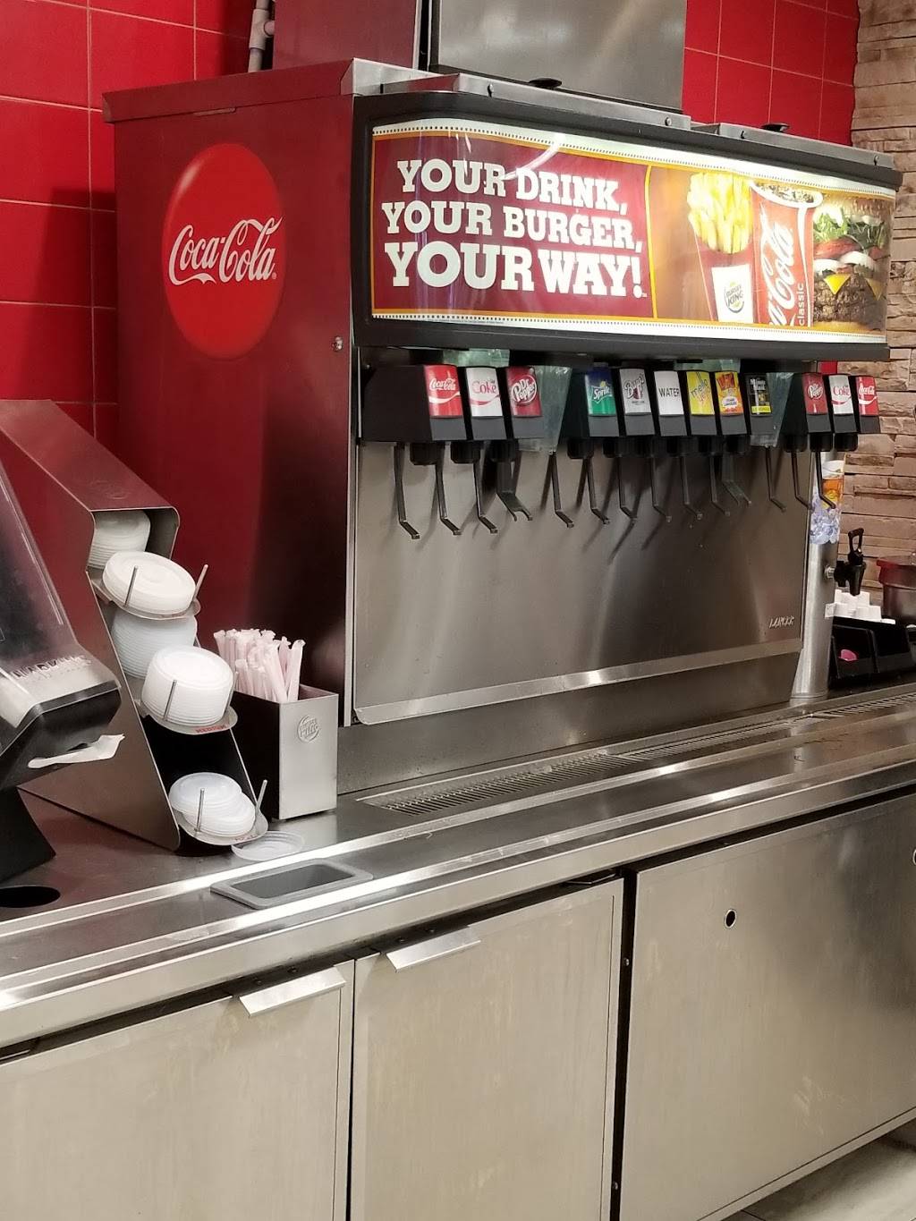 Burger King | restaurant | 2306 Park Ave, Muscatine, IA 52761, USA | 5632641226 OR +1 563-264-1226