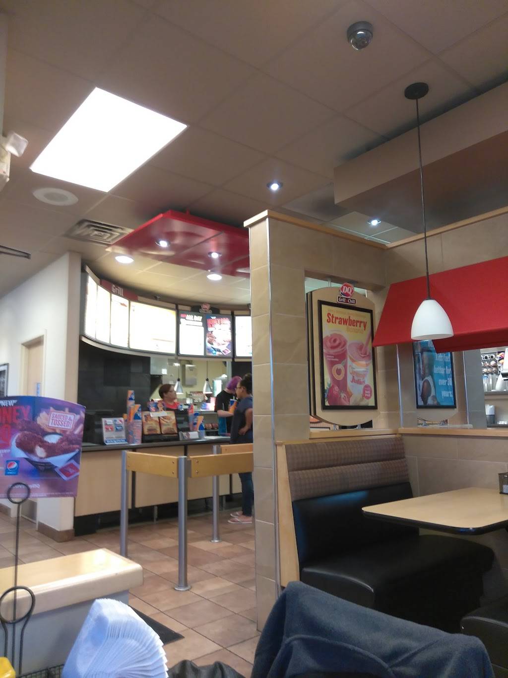 Dairy Queen Grill & Chill | restaurant | 1742 Wabash Ave, Springfield, IL 62704, USA | 2175470900 OR +1 217-547-0900