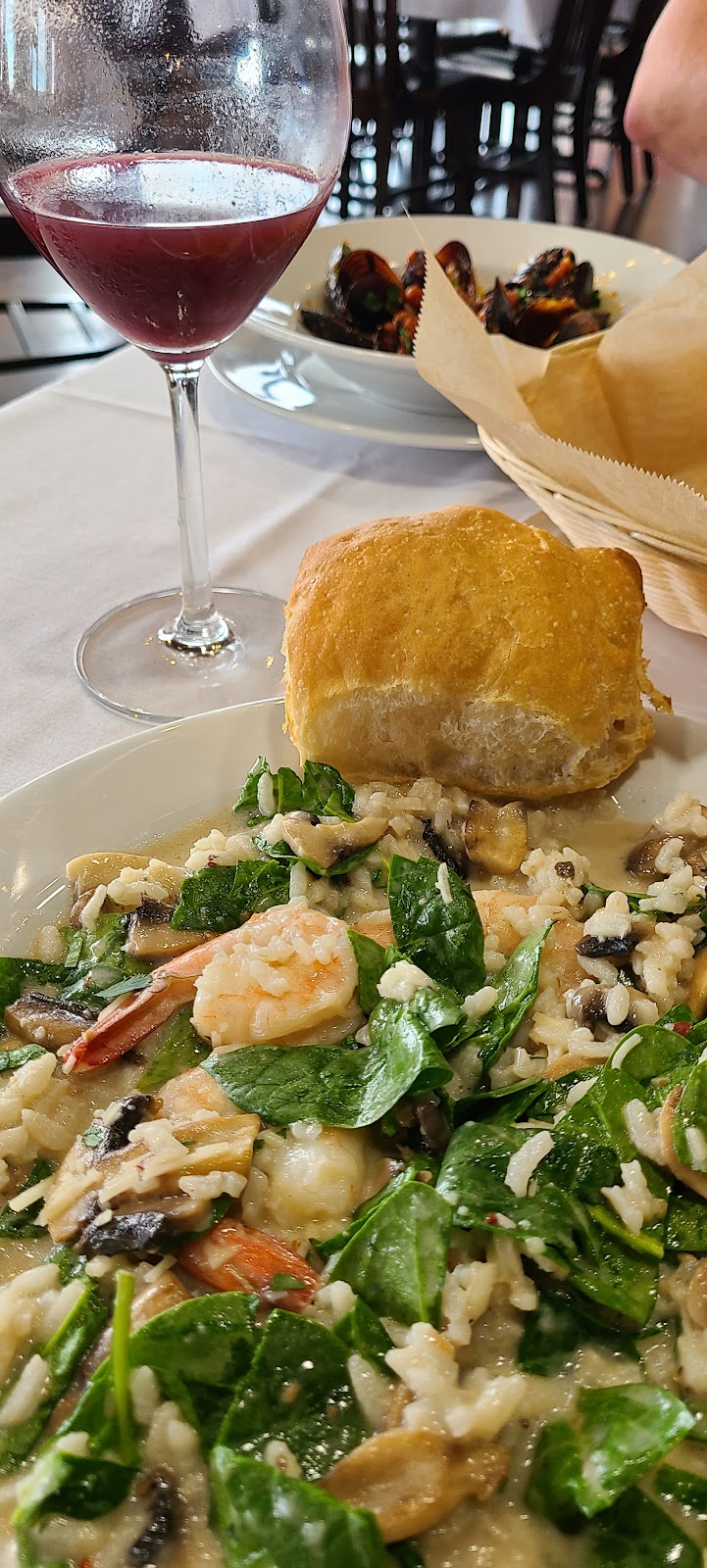 Milano Ristorante | restaurant | 1700 E Palm Valley Blvd Suite 300, Round Rock, TX 78664, USA | 5125025545 OR +1 512-502-5545