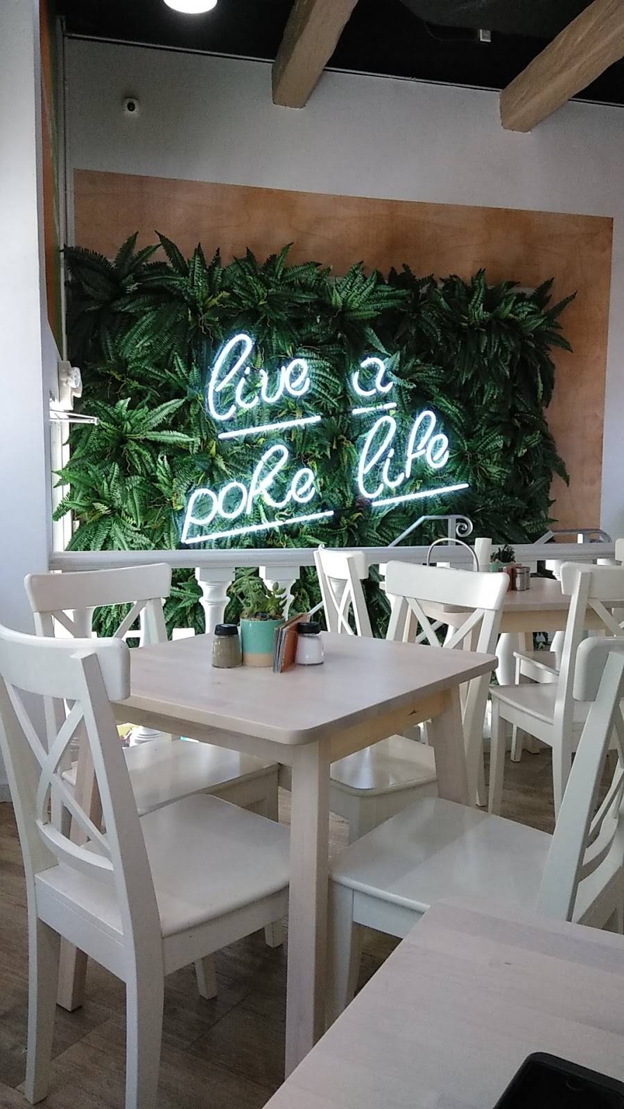 Poke Life | restaurant | 1200 Brickell Bay Dr Unit 108, Miami, FL 33131, USA | 7862929309 OR +1 786-292-9309