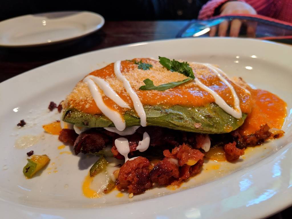 El Nopal | restaurant | 631 5th Ave, Brooklyn, NY 11215, USA | 7185412732 OR +1 718-541-2732