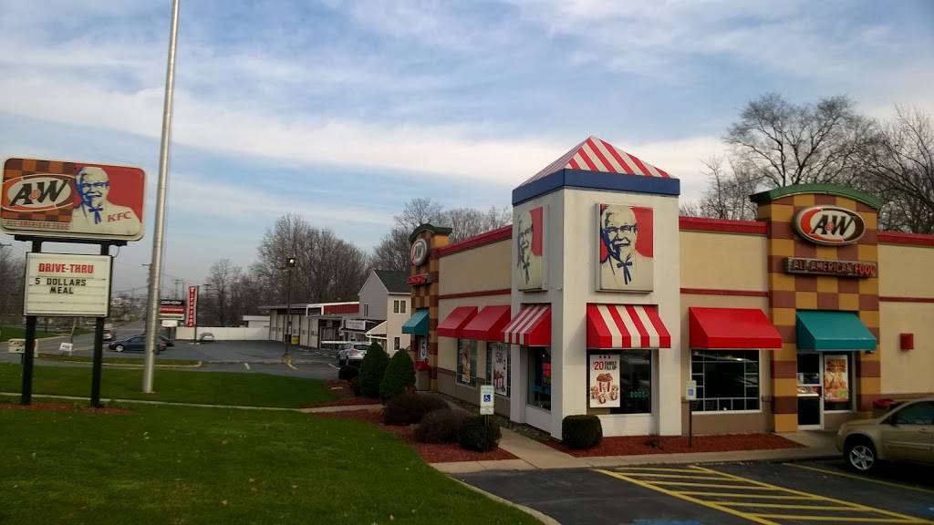 KFC | restaurant | 275 N Reading Rd, Ephrata, PA 17522, USA | 7177382474 OR +1 717-738-2474