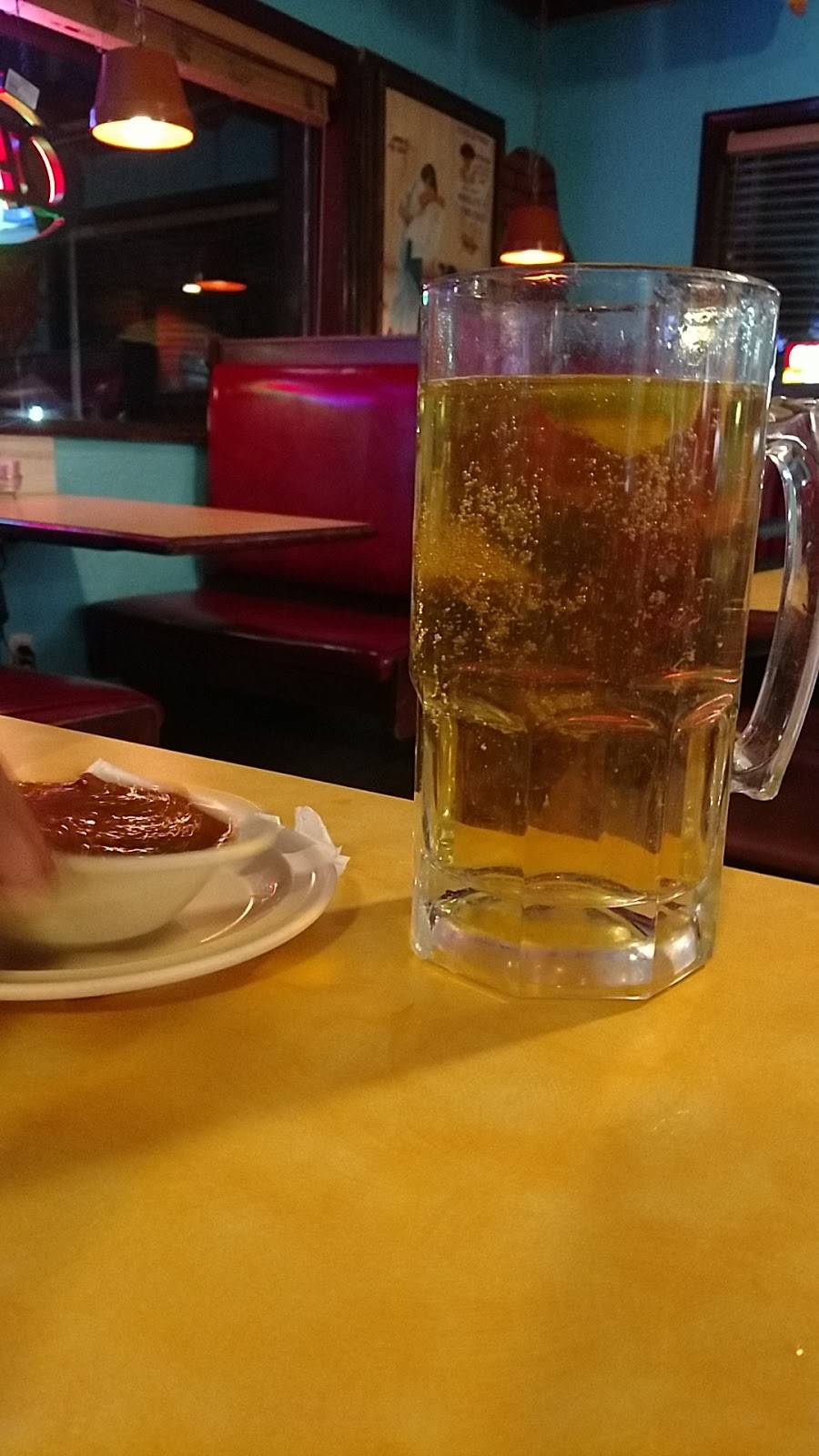 El Maguey | restaurant | 1908 S Broadway, Oak Grove, MO 64075, USA | 8166903005 OR +1 816-690-3005