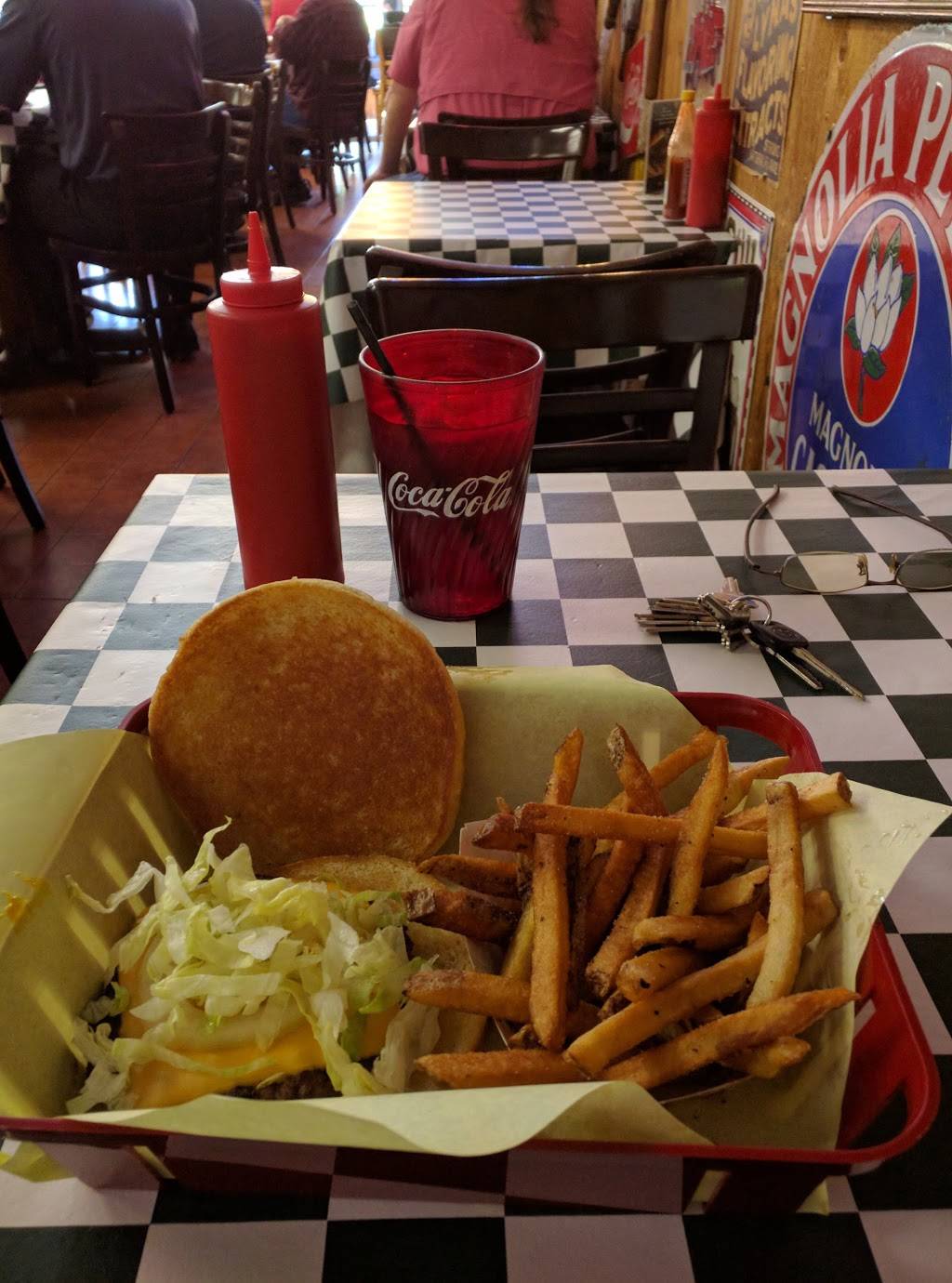 JGs Old Fashioned Hamburgers | restaurant | 12101 Greenville Ave #109, Dallas, TX 75243, USA | 9726448628 OR +1 972-644-8628