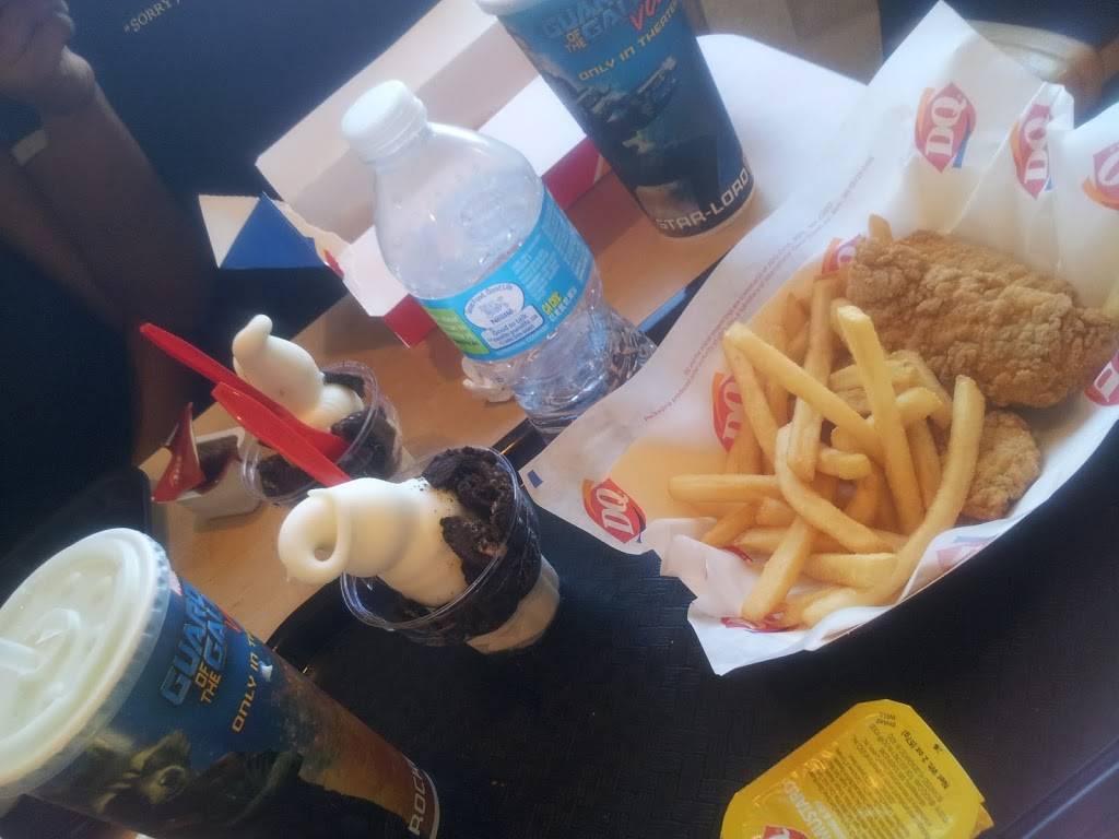 Dairy Queen Grill & Chill | restaurant | 1500 Wisconsin Dells Pkwy, Lake Delton, WI 53940, USA | 6082537715 OR +1 608-253-7715