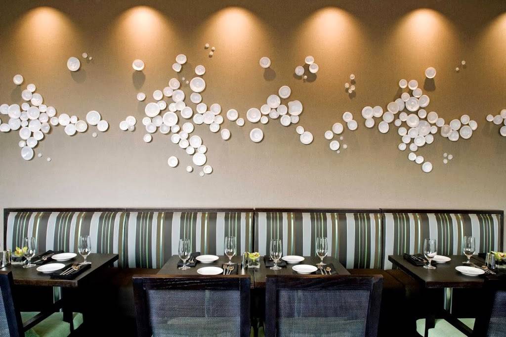 Azure | night club | 100 Westgate Cir, Annapolis, MD 21401, USA | 4109724340 OR +1 410-972-4340