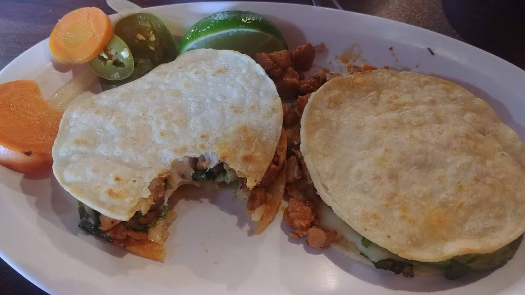 Taqueria Los Olivos | restaurant | 836 Dinah Shore Blvd, Winchester, TN 37398, USA | 9313272128 OR +1 931-327-2128