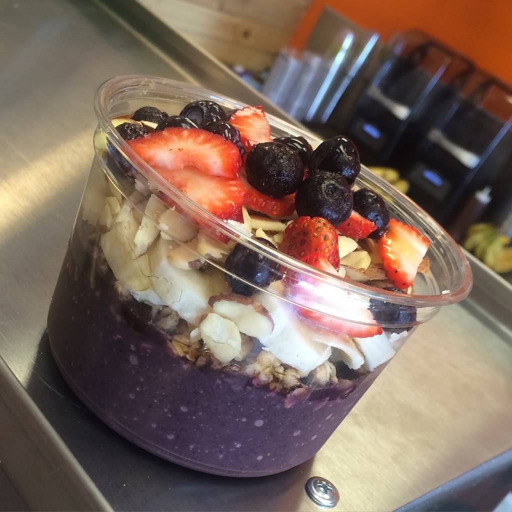 Squeezed Juice Bar-Nob Hill | restaurant | 3339 Central Ave NE D, Albuquerque, NM 87106, USA | 5057171407 OR +1 505-717-1407