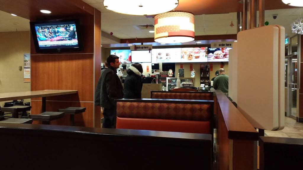 McDonalds | cafe | 1631 Manning Rd, Tecumseh, ON N8N 2L9, Canada | 5197358122 OR +1 519-735-8122