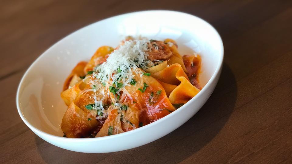 Egg & Flour Wauwatosa | restaurant | 6700 W State St, Wauwatosa, WI 53213, USA | 4142041281 OR +1 414-204-1281