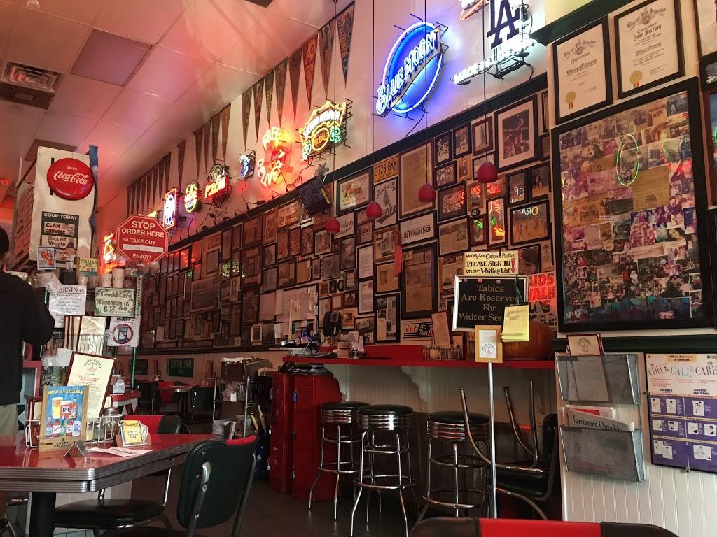 Village Pizzeria | restaurant | 131 N Larchmont Blvd, Los Angeles, CA 90004, USA | 3234655566 OR +1 323-465-5566