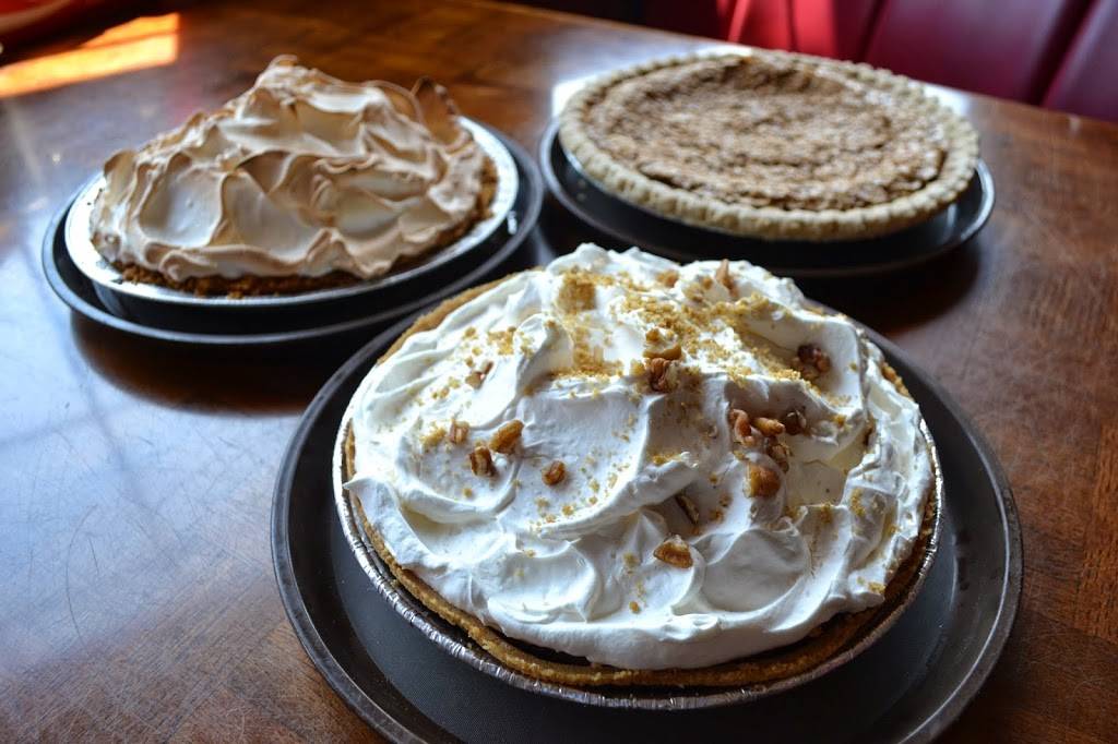 Countrys Barbecue - Prattville | meal takeaway | 130 N Memorial Dr, Prattville, AL 36067, USA | 3343616904 OR +1 334-361-6904