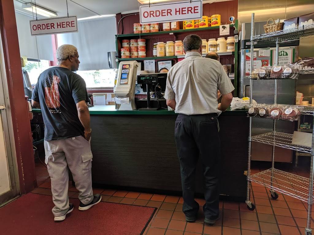 Benedettis Deli, LLC | meal delivery | 350 Washington St, Haverhill, MA 01832, USA | 9783722097 OR +1 978-372-2097