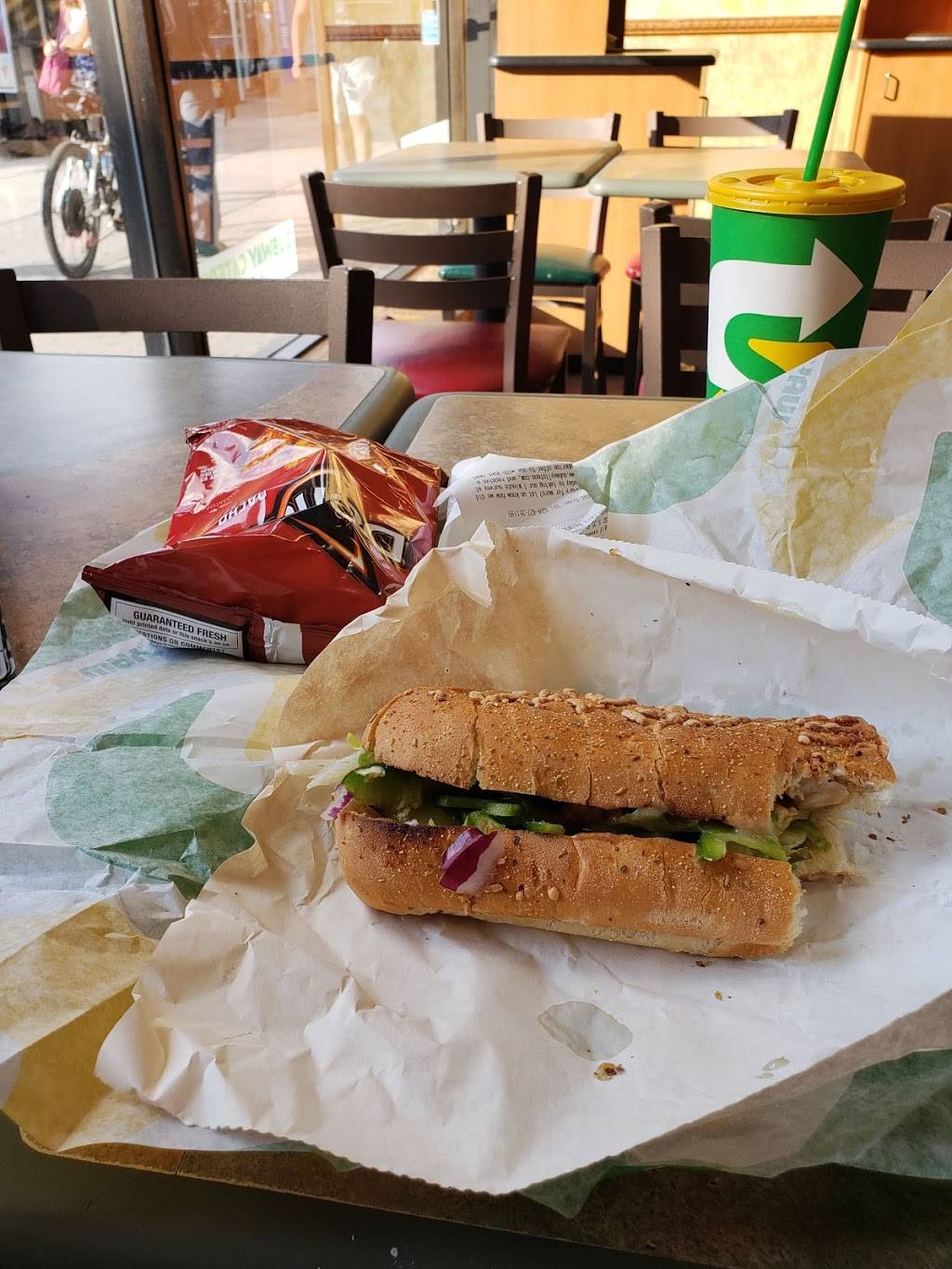 Subway Restaurants | restaurant | 107-28 Continental Ave, Forest Hills, NY 11375, USA | 7182680315 OR +1 718-268-0315