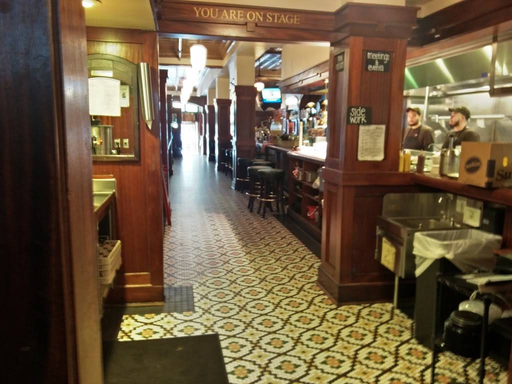 Teds Montana Grill | restaurant | 39 W Jefferson Ave, Naperville, IL 60540, USA | 6308482255 OR +1 630-848-2255