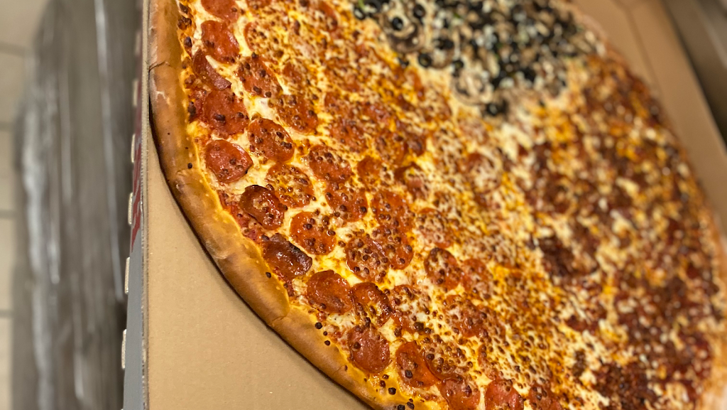 Super Pizza Veloz | restaurant | 1611 Durfee Ave, South El Monte, CA 91733, USA | 6262580065 OR +1 626-258-0065