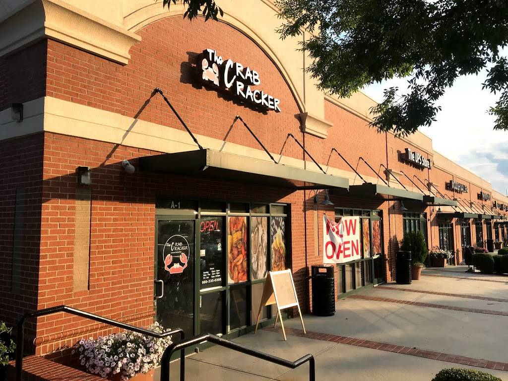 The Crab Cracker - Seafood Boil | restaurant | 8640 University City Blvd Suite A1, Charlotte, NC 28213, USA | 9803350366 OR +1 980-335-0366