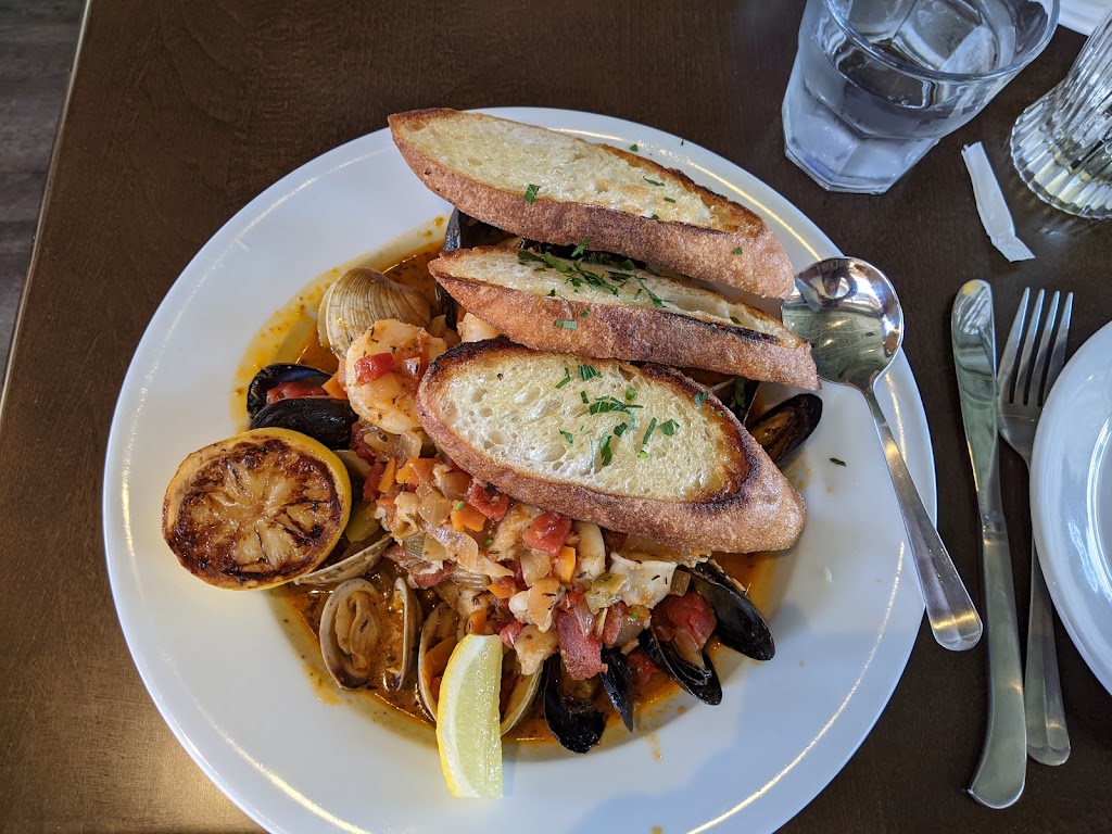 Tonys Galley | restaurant | 722 Village Ct, Santa Rosa, CA 95405, USA | 7073037007 OR +1 707-303-7007