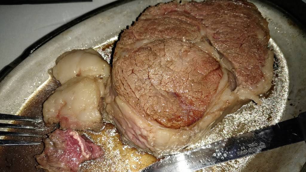 Nightingale Supper Club | night club | 1541 Egg Harbor Rd, Sturgeon Bay, WI 54235, USA | 9207435593 OR +1 920-743-5593