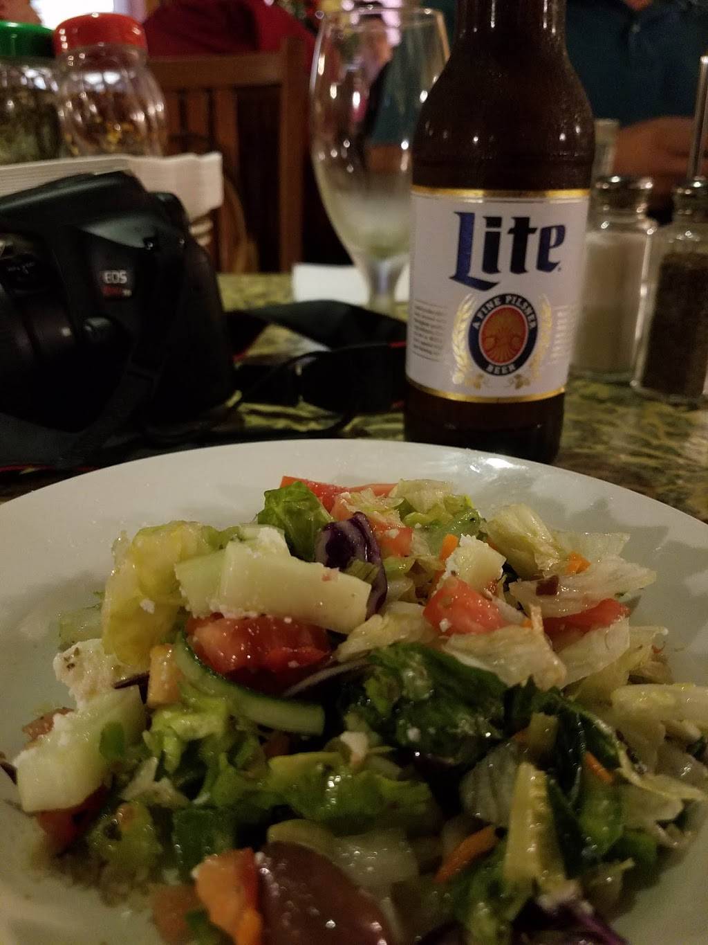 Barones Of Glen Ellyn | restaurant | 475 Pennsylvania Ave, Glen Ellyn, IL 60137, USA | 6308580555 OR +1 630-858-0555