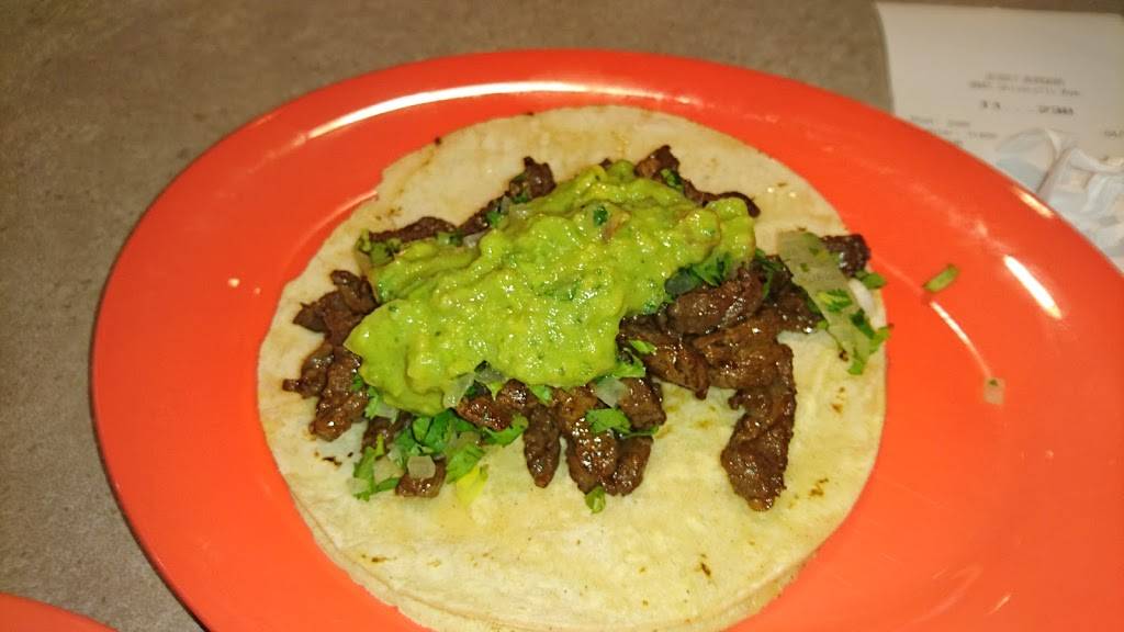 Ricardos | restaurant | 3940 University Ave, Riverside, CA 92501, USA | 9517847070 OR +1 951-784-7070