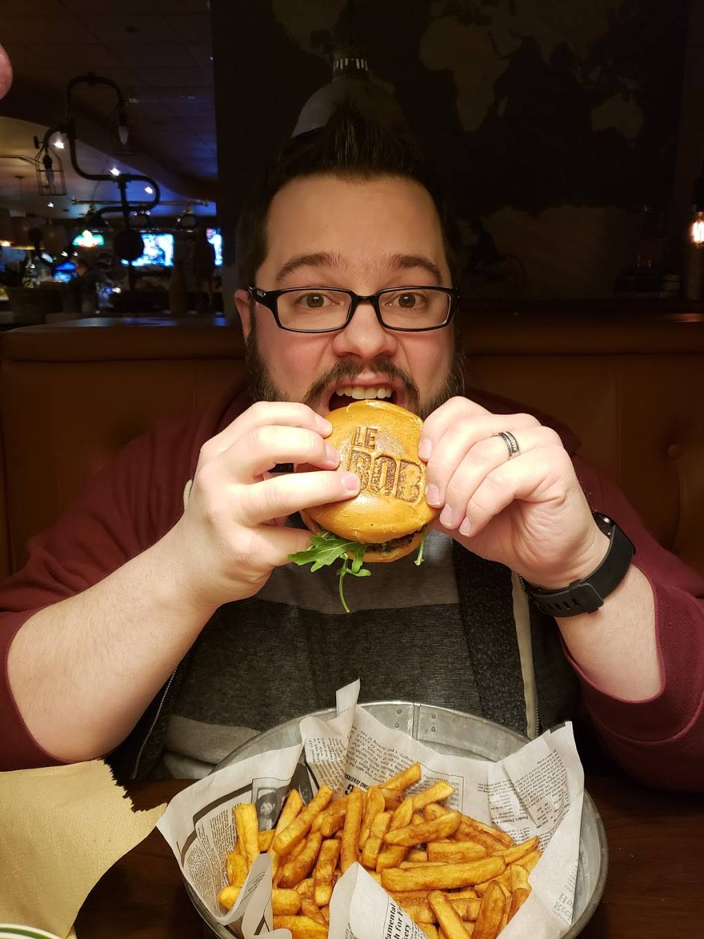 Le Bob | restaurant | 4855 Boulevard des Forges, Trois-Rivières, QC G8Y 4Z3, Canada | 8198405202 OR +1 819-840-5202