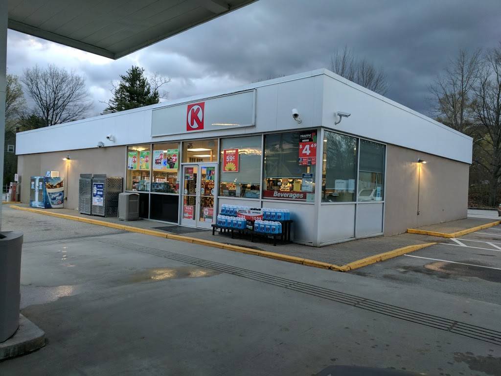 Circle K | cafe | 350 Main St, Gorham, NH 03581, USA | 6034662178 OR +1 603-466-2178