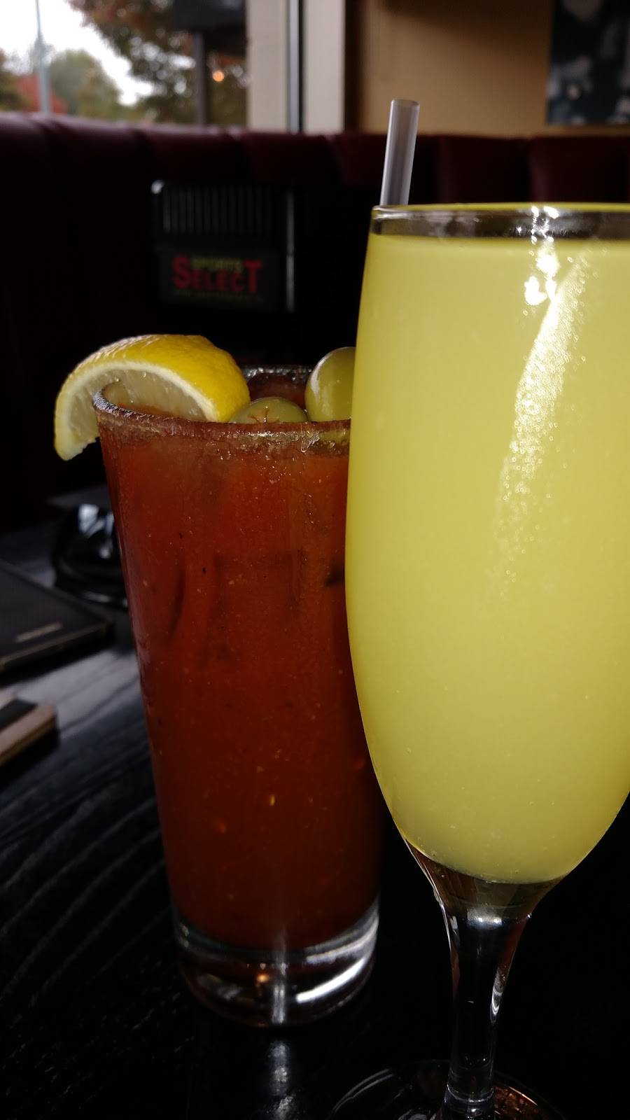 Monarch Recovery Sports Grill | restaurant | 4500 Hampton Blvd, Norfolk, VA 23508, USA | 7572132050 OR +1 757-213-2050