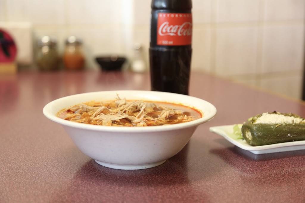 Peke’s Pozole | restaurant | 4720 S Pulaski Rd, Chicago, IL 60632, USA | 7738011136 OR +1 773-801-1136