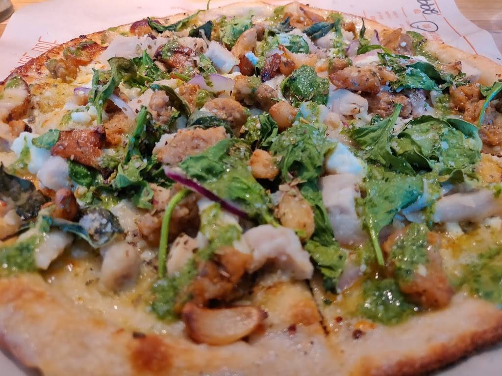 Blaze Pizza | meal takeaway | 1697 W Indiantown Rd, Jupiter, FL 33458, USA | 5615670054 OR +1 561-567-0054