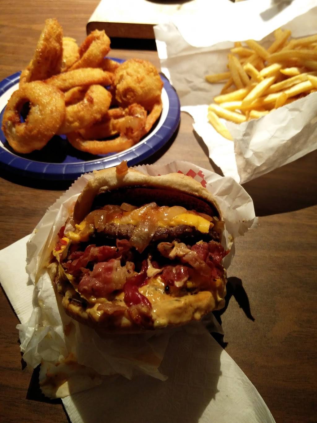 Arts Burgers | restaurant | 11629 Valley Blvd, El Monte, CA 91732, USA | 6264427554 OR +1 626-442-7554