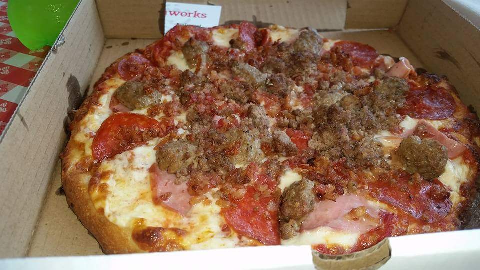 Calumet Pizza Works | meal delivery | 318 5th St, Calumet, MI 49913, USA | 9063372188 OR +1 906-337-2188