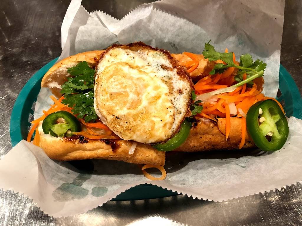 PHOBISTREAUX | restaurant | 1200 S Carrollton Ave, New Orleans, LA 70118, USA | 5043048334 OR +1 504-304-8334