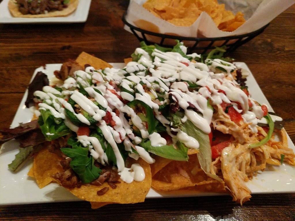 Cantina Louie | restaurant | 725 Atlantic Blvd, Atlantic Beach, FL 32233, USA | 9043720123 OR +1 904-372-0123