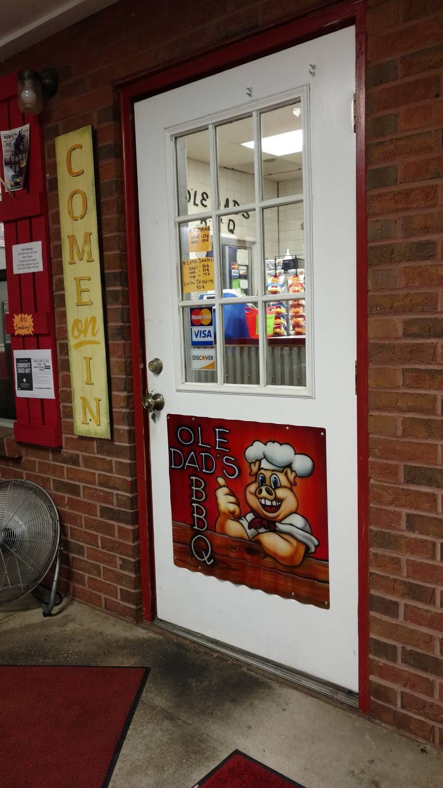 Ole Dads BBQ | restaurant | 14163 US-231, Hazel Green, AL 35750, USA | 2568288777 OR +1 256-828-8777