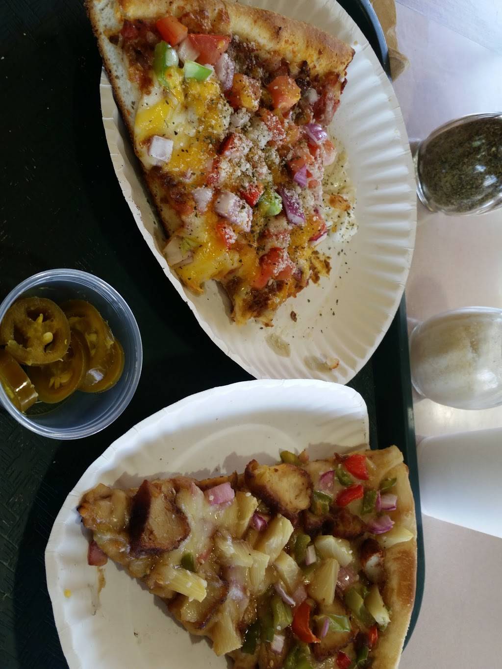 Georgios Pizza | restaurant | 1010 E Grand River Ave, East Lansing, MI 48823, USA | 5173511000 OR +1 517-351-1000