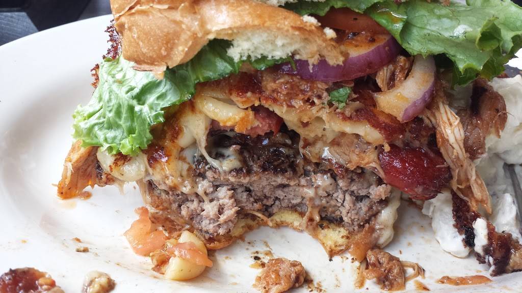 Mason-Dixon Cafe (Fredericksburg) | restaurant | 2100 Princess Anne St, Fredericksburg, VA 22401, USA | 5403711950 OR +1 540-371-1950