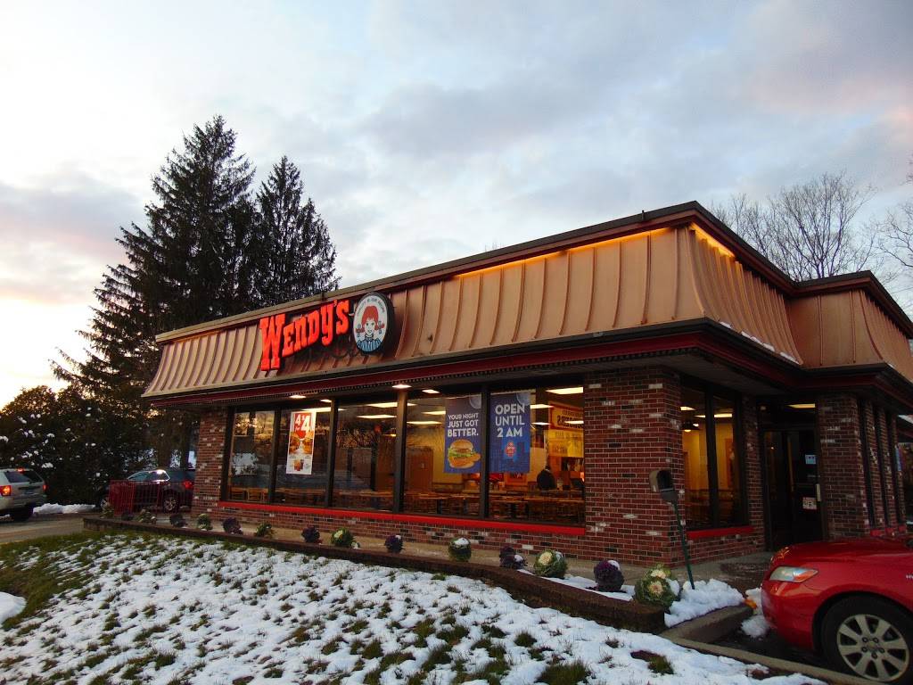 Wendys | restaurant | 657 W Main St, Norwich, CT 06360, USA | 8602374075 OR +1 860-237-4075