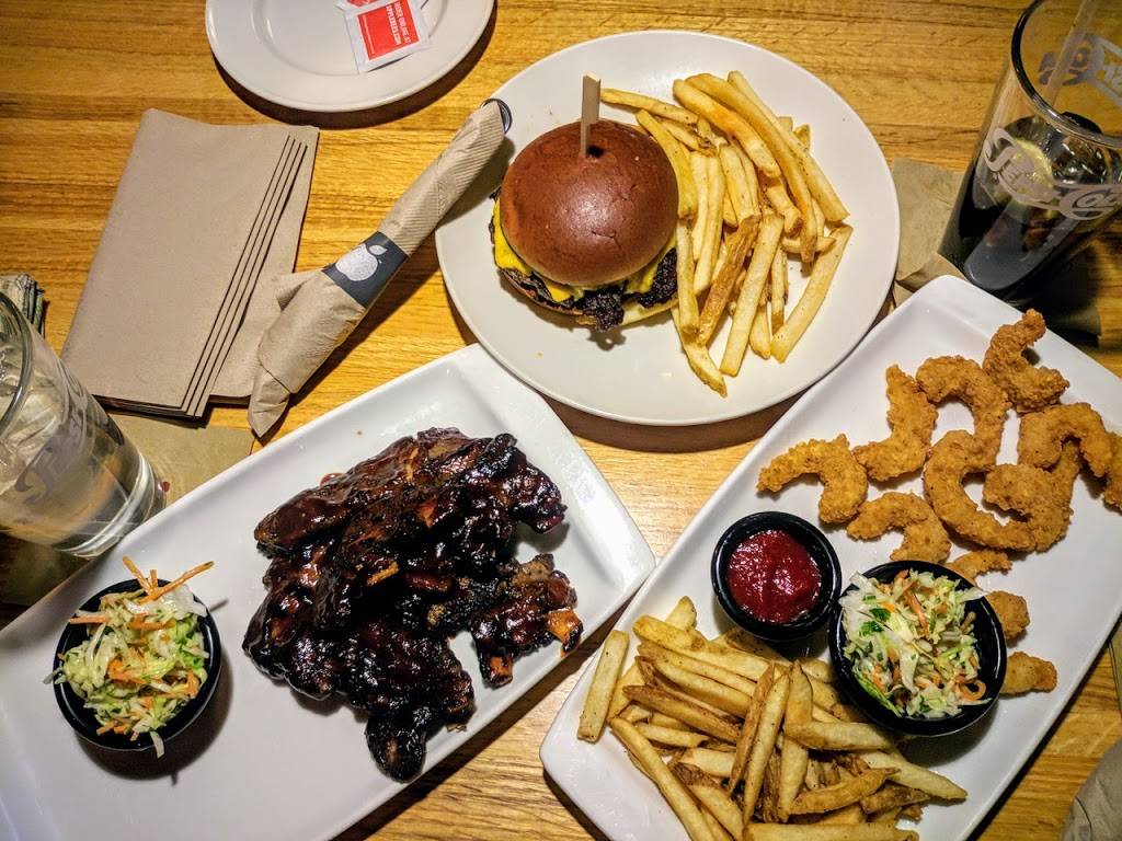 Applebees Grill + Bar | restaurant | 6405 W 120th Ave, Broomfield, CO 80020, USA | 3034663848 OR +1 303-466-3848