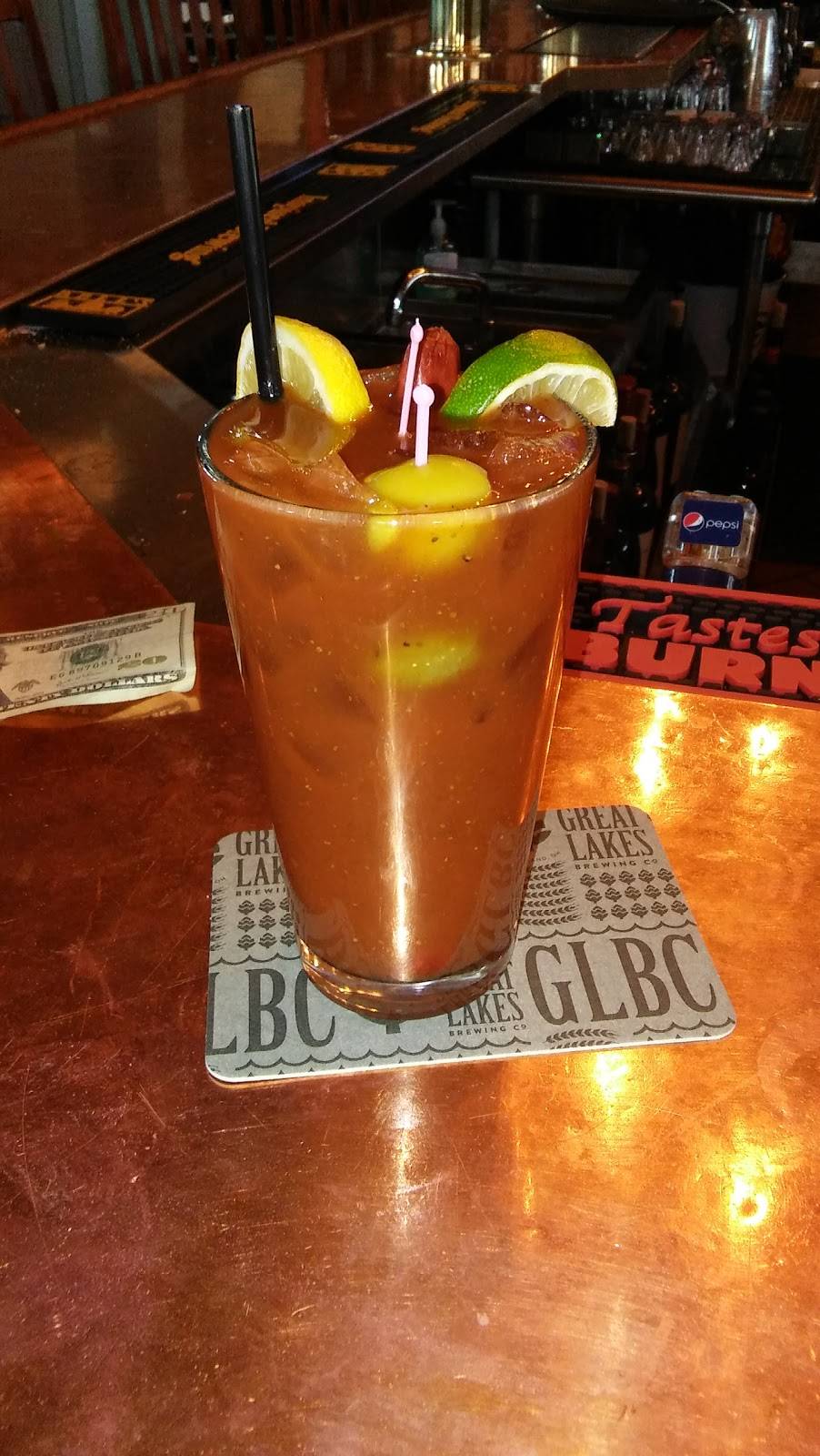 Third Coast Woodfire Pizza & Pub | restaurant | 207 Gas Light Cir, Racine, WI 53403, USA | 2626350533 OR +1 262-635-0533