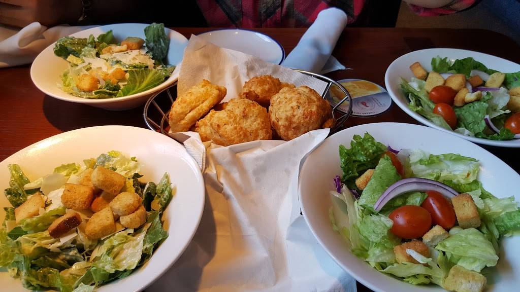 Red Lobster | restaurant | 5343 Almaden Expy, San Jose, CA 95118, USA | 4082669275 OR +1 408-266-9275