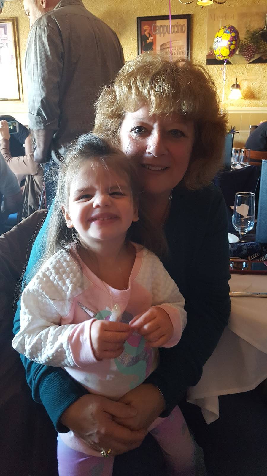 Alfredos Restaurant | restaurant | 189 S Main St, New City, NY 10956, USA | 8456343300 OR +1 845-634-3300