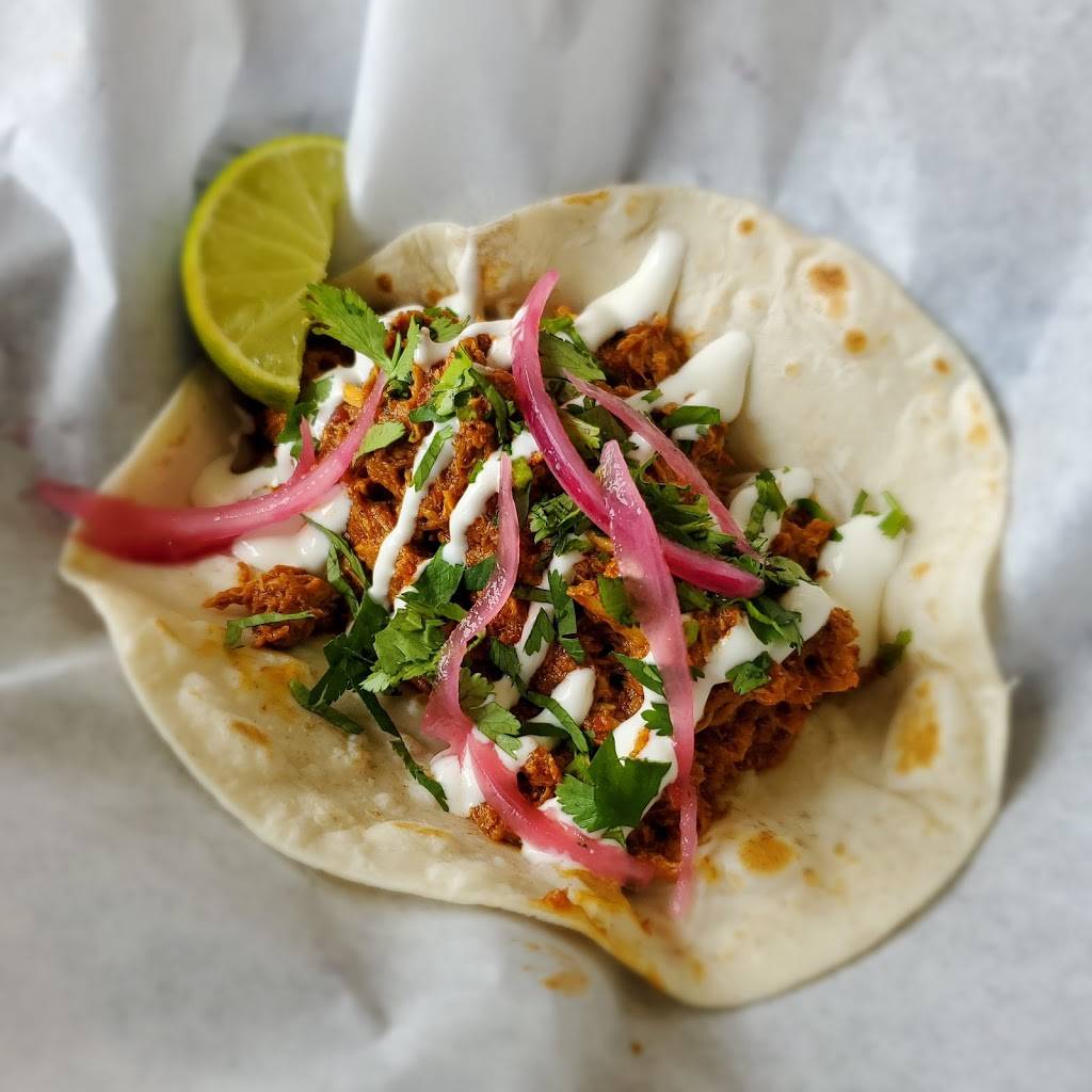 Vaquero Taquero | restaurant | 104 E 31st St, Austin, TX 78705, USA | 5123665578 OR +1 512-366-5578