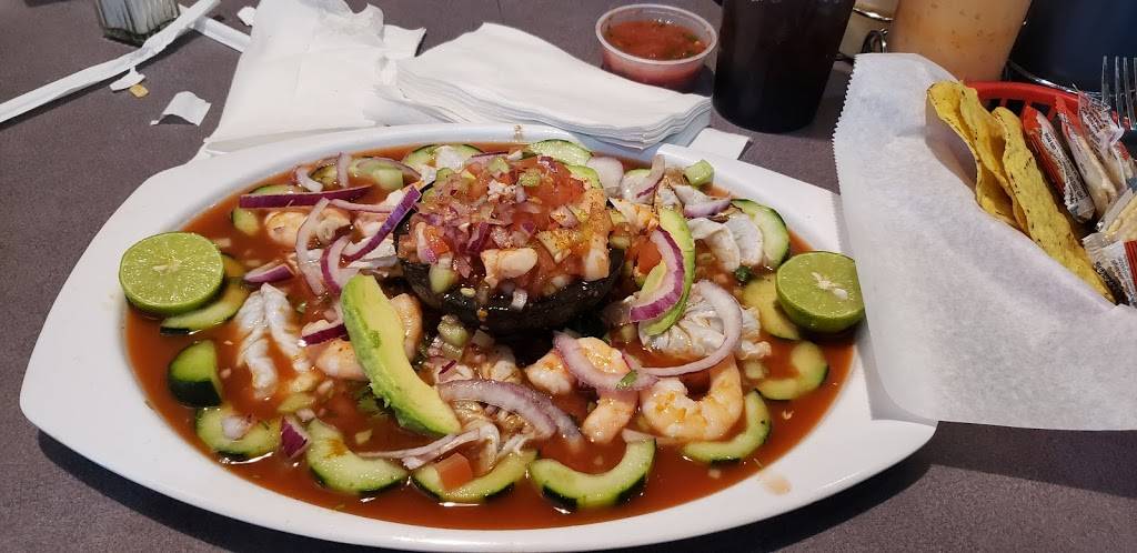 Sushi Mocorito Restaurante | restaurant | 3415 W Glendale Ave, Phoenix, AZ 85051, USA | 6022491211 OR +1 602-249-1211