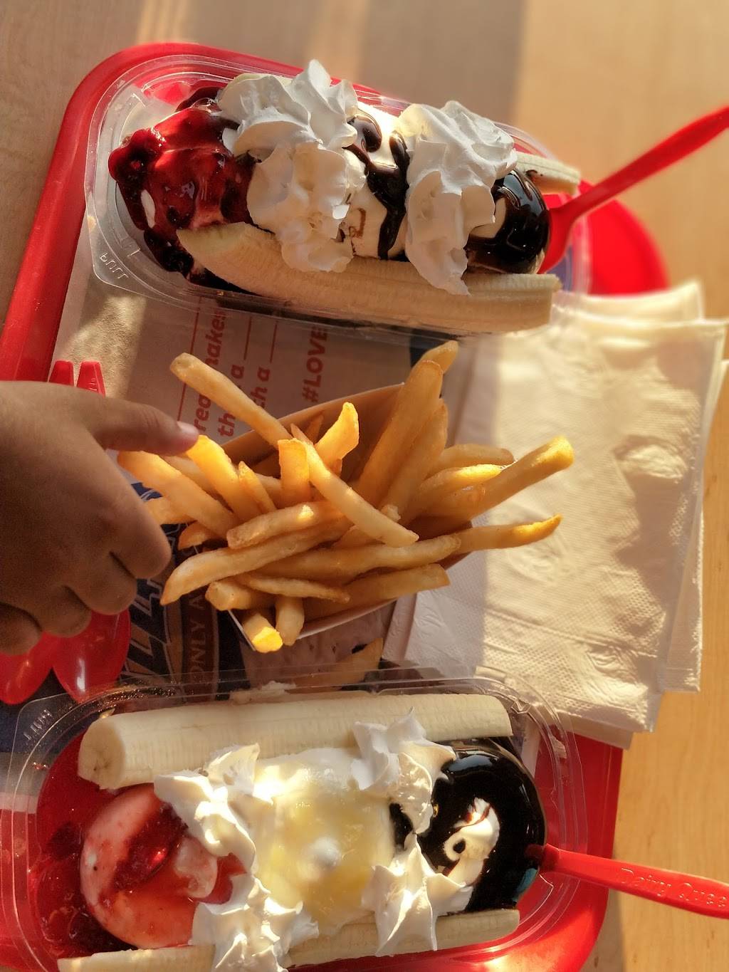 Dairy Queen Grill & Chill | restaurant | 616 3rd St, Columbus, IN 47201, USA | 8123729601 OR +1 812-372-9601